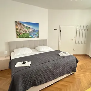 datri-petite-suite-2-3.vienna-besthotels.com/