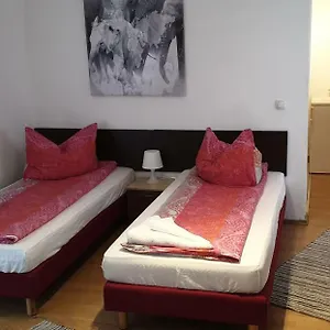 Gasthof Apartmenthaus Beim Lkh